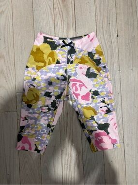 Miaou Floral Multicolor Cropped Leggings - Pink, Yellow, Olive